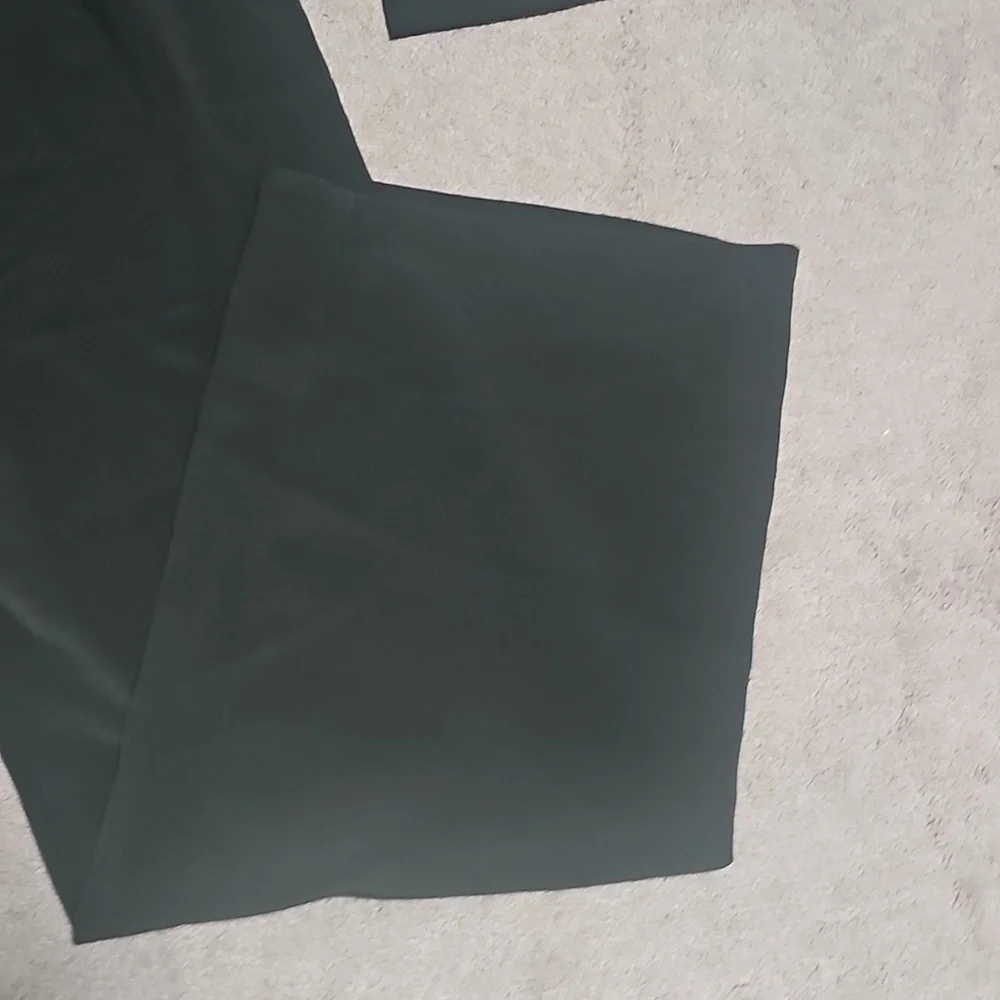 Elegant Dark Green One-Shoulder Jumpsuit - Picture 4 of 11